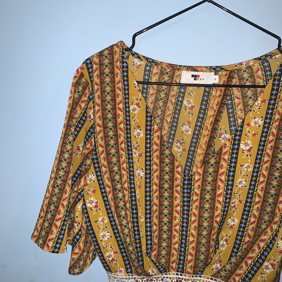 Host pick 🌱 Temt boho crop top - Picture 4 of 7